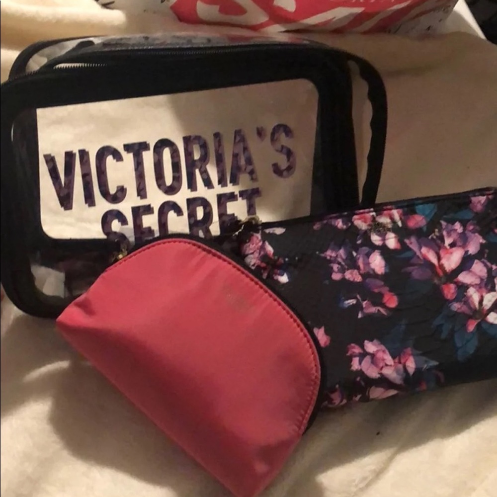 Victoria’s Secret | Floral Travel Makeup Bag Set